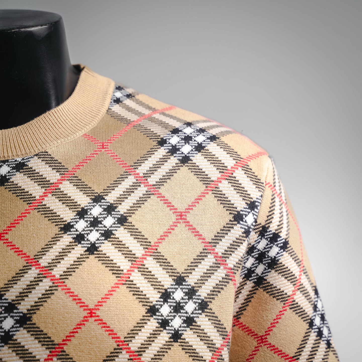 Bur crew neck sweater