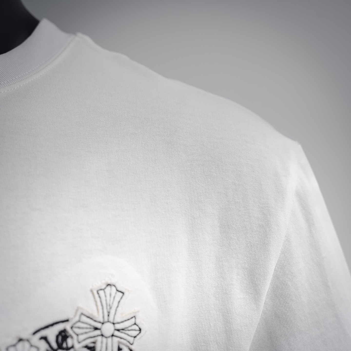 Chrome cross embroidered t-shirt