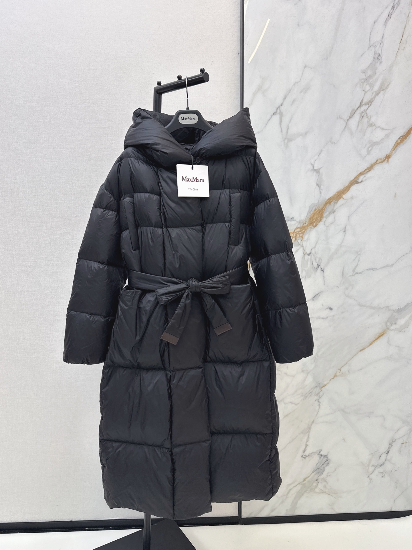 Max 26fw long hooded down jacket