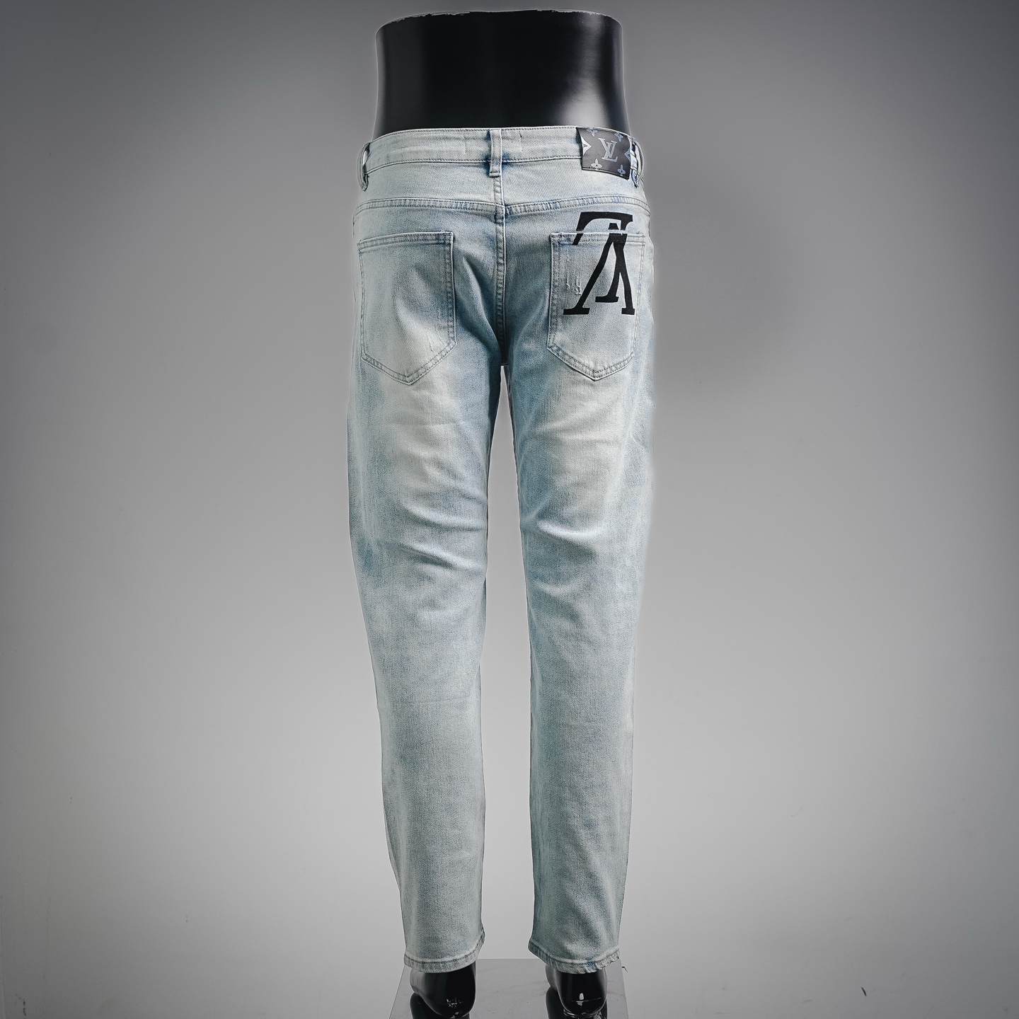 Louis lightwash slim jeans