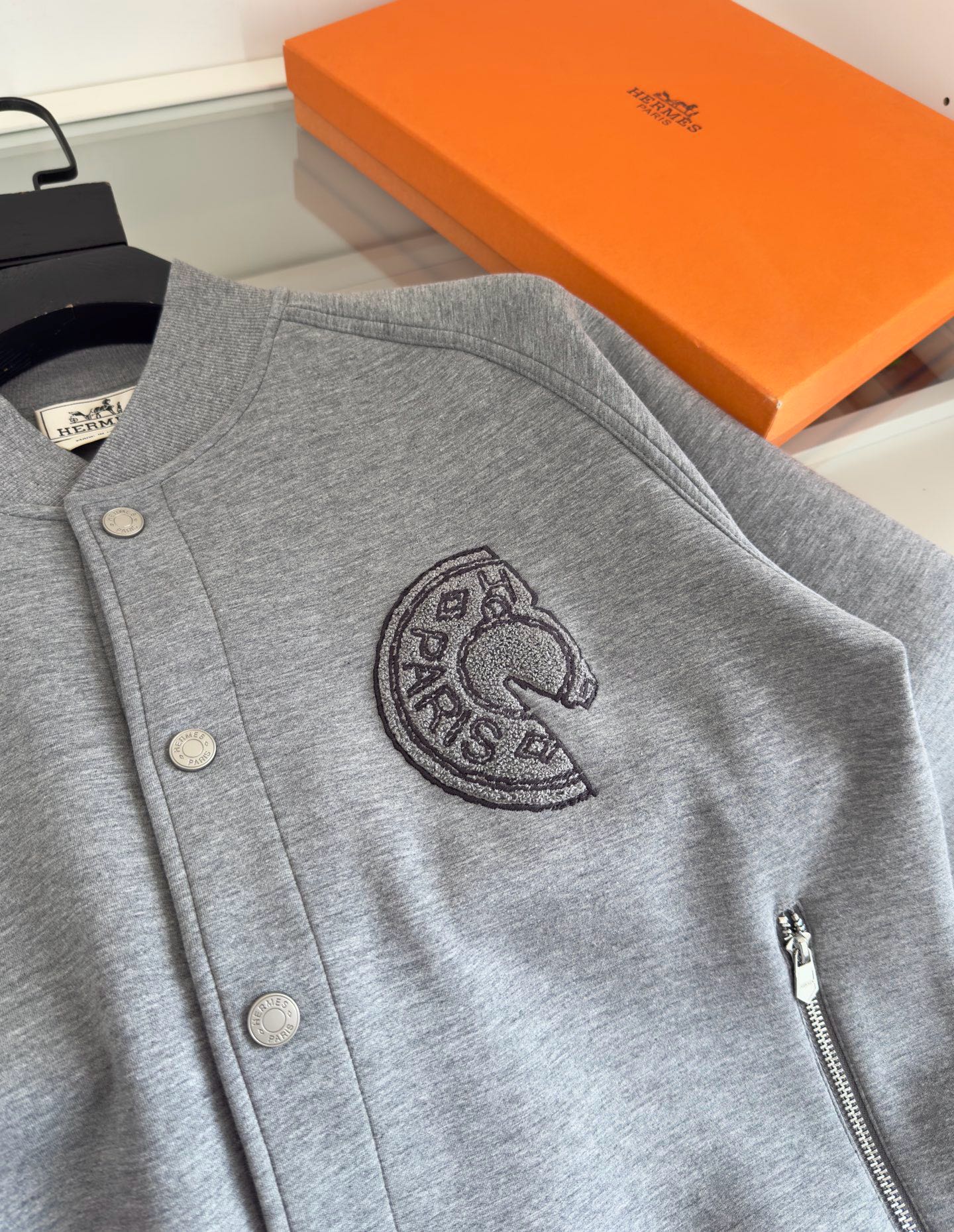 Herm embroidered jacket