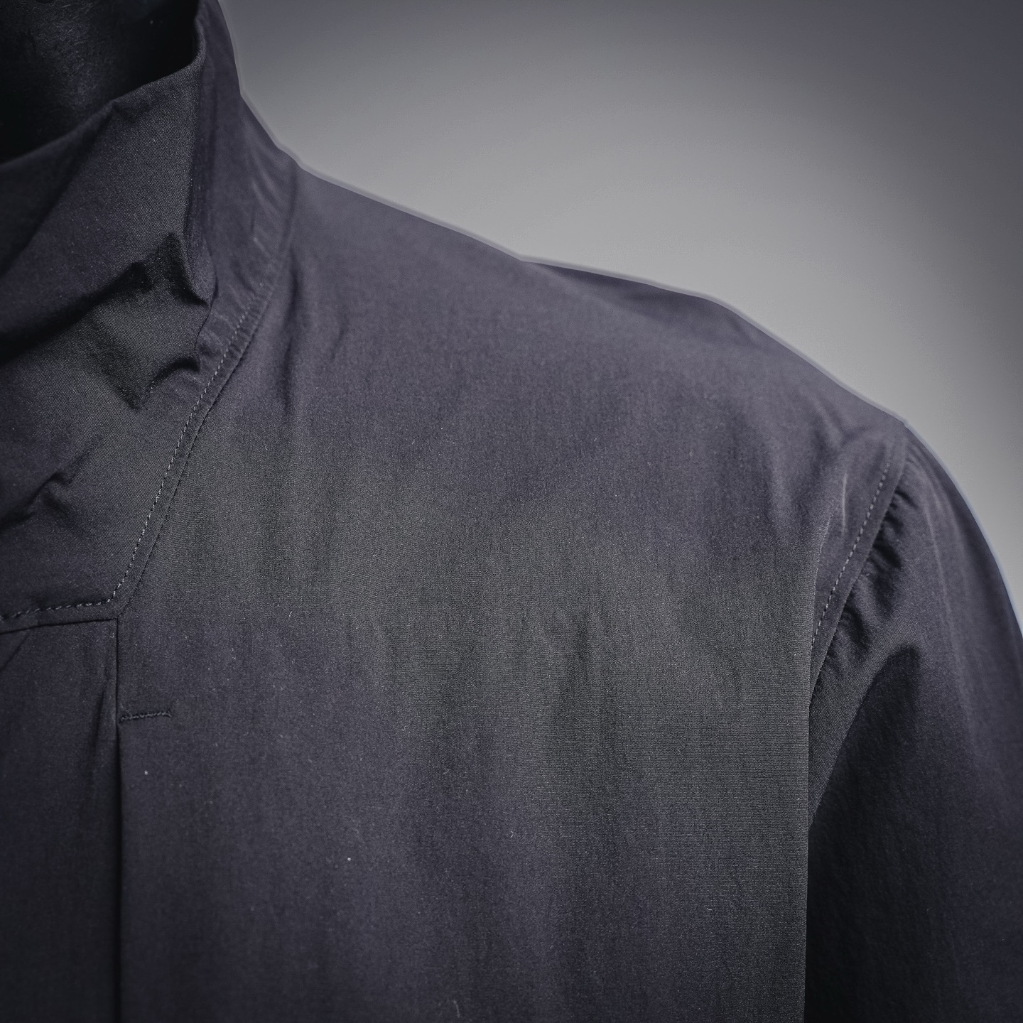Lulu technical minimal jacket