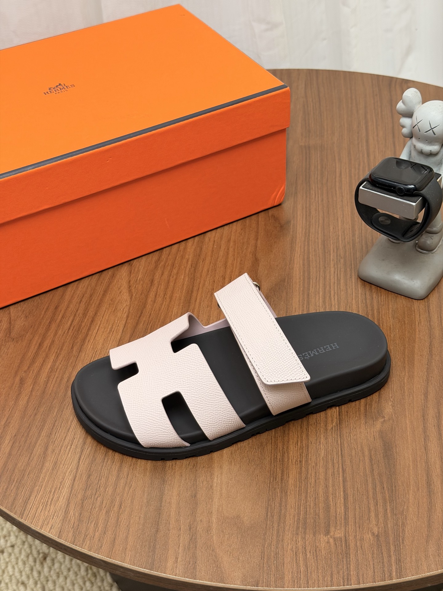 Herm casual slippers