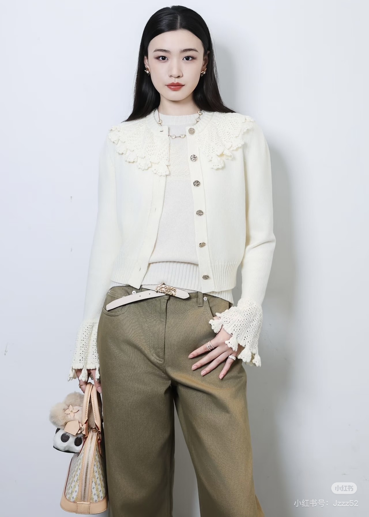 Loui 26fw 3d crochet cardigan