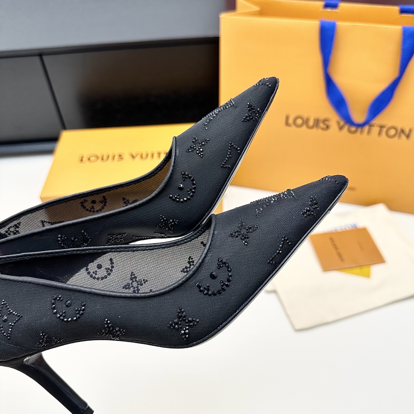 Louis 26ss Pointed-Toe Stiletto Pumps