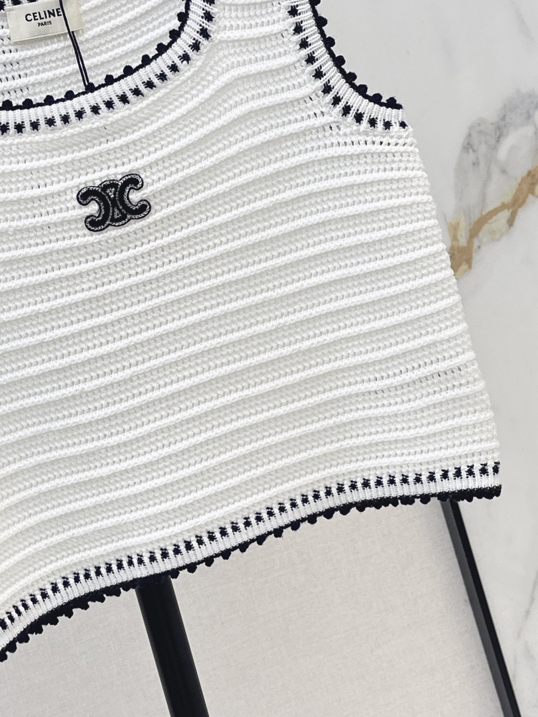 Celi 26ss knit vest