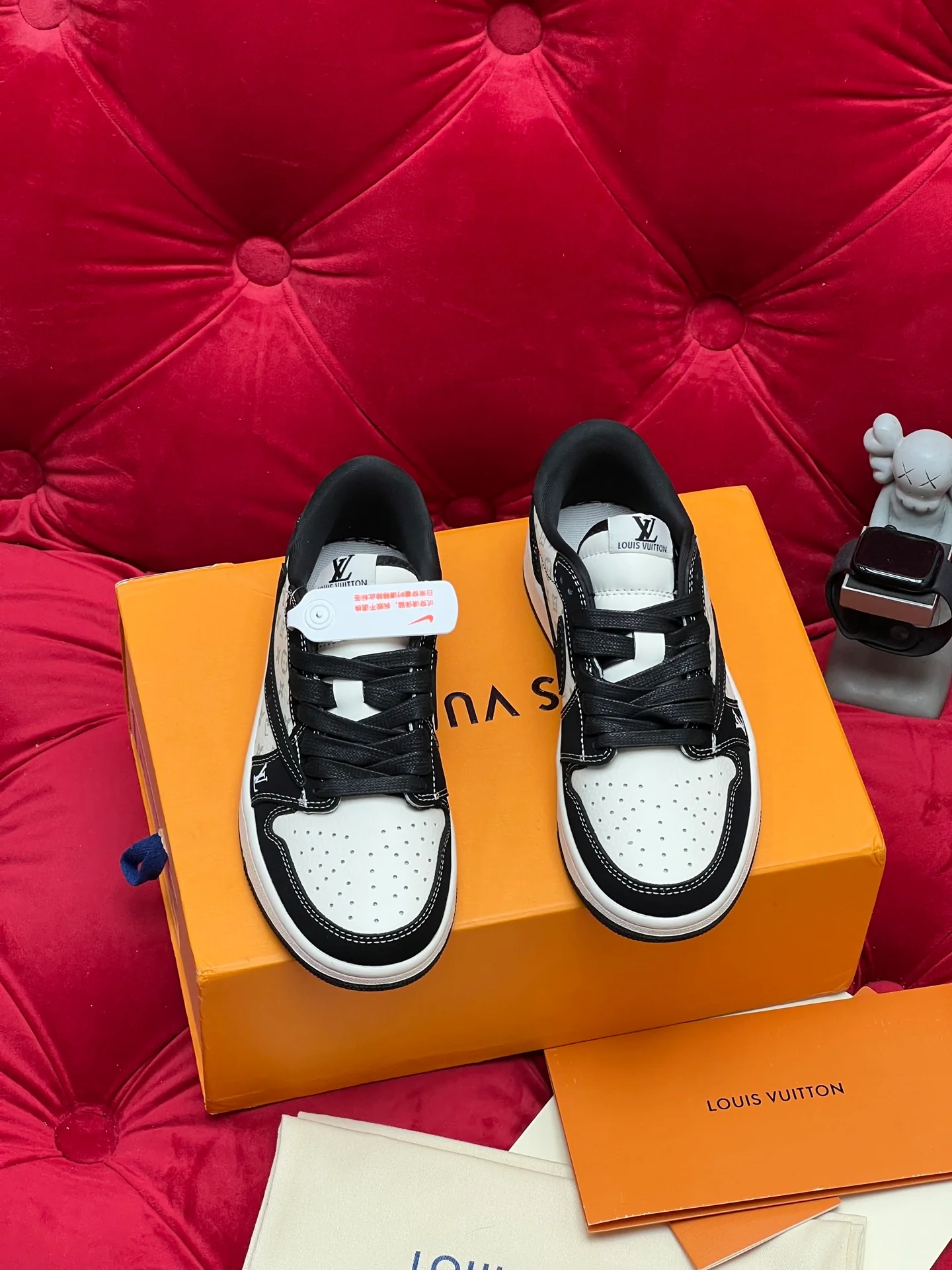 Louis retro low-top sneakers