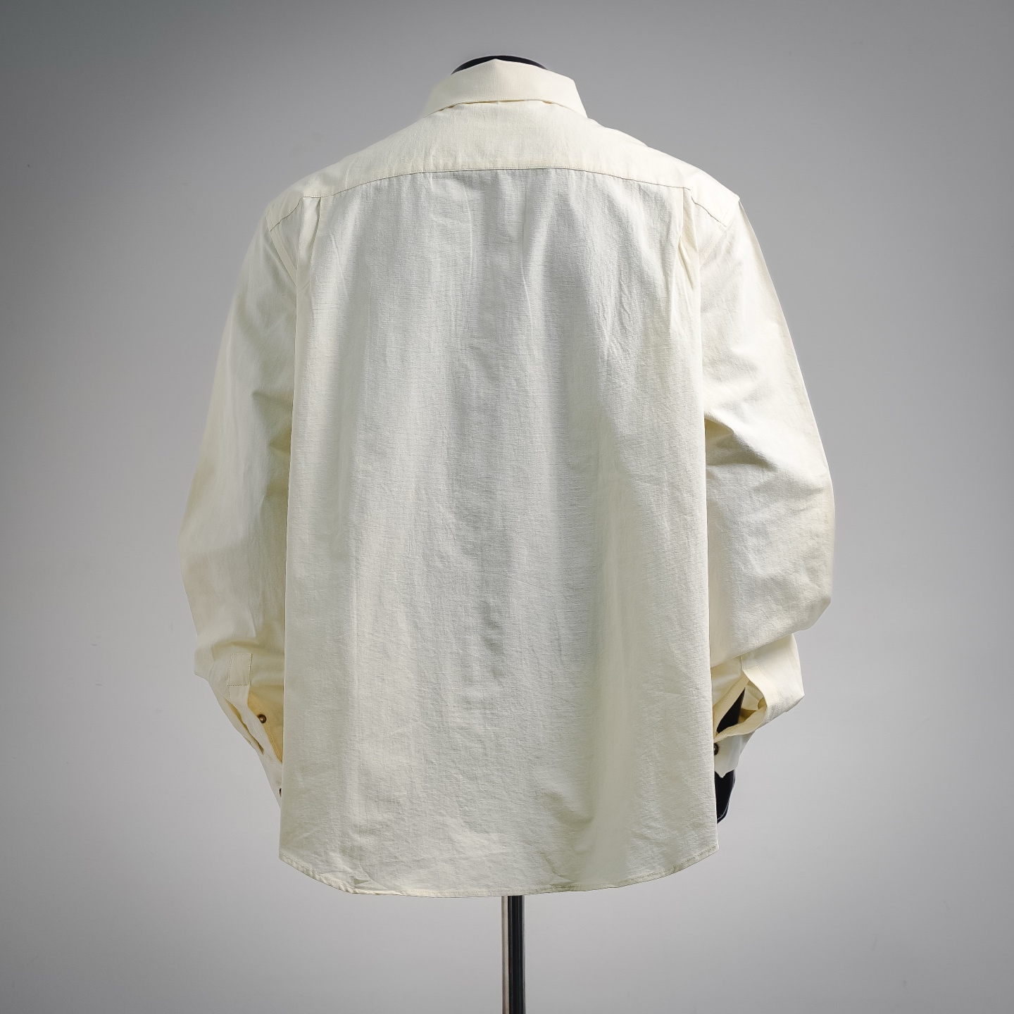 Loe embroidered shirts