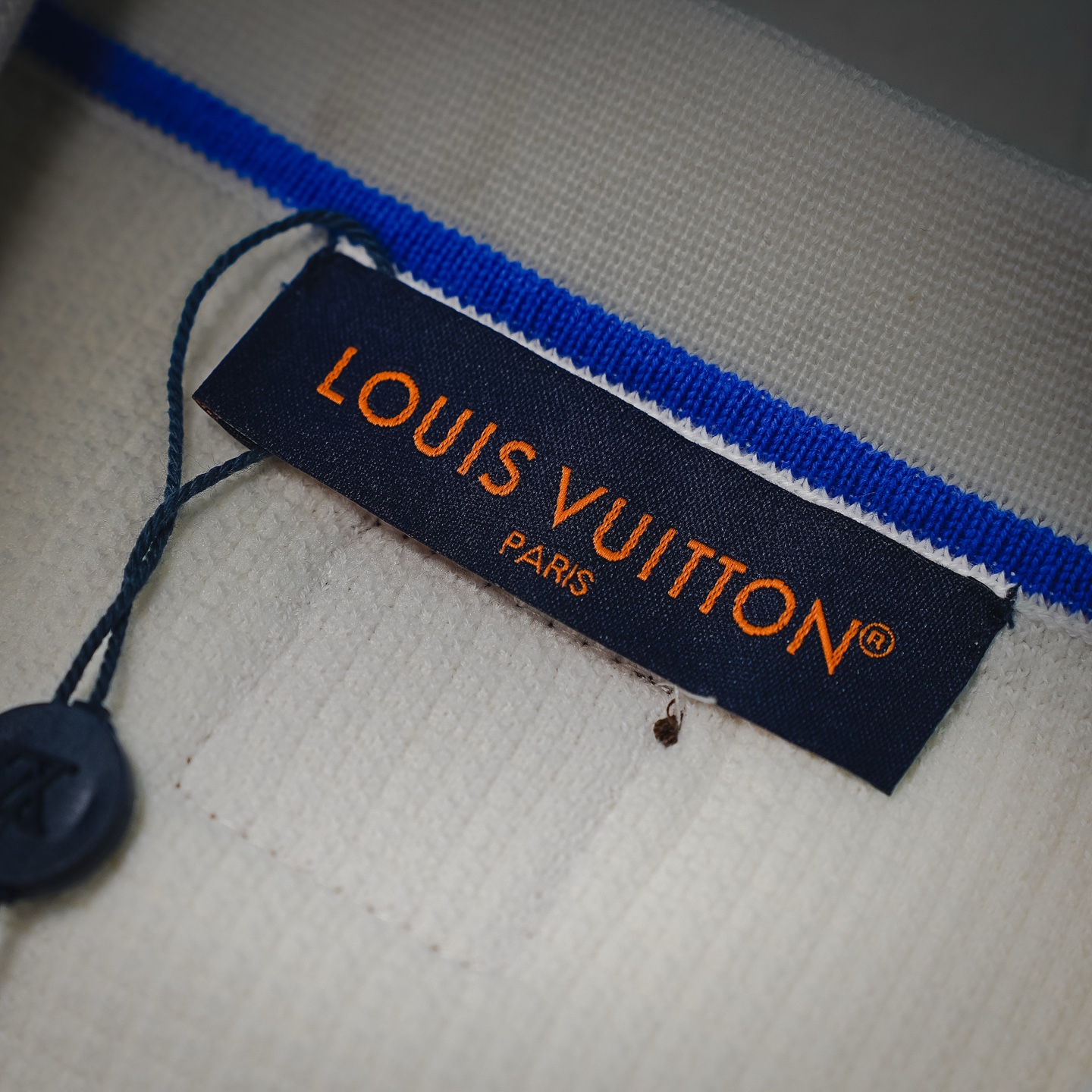 Louis pocket badge knit t-shirt