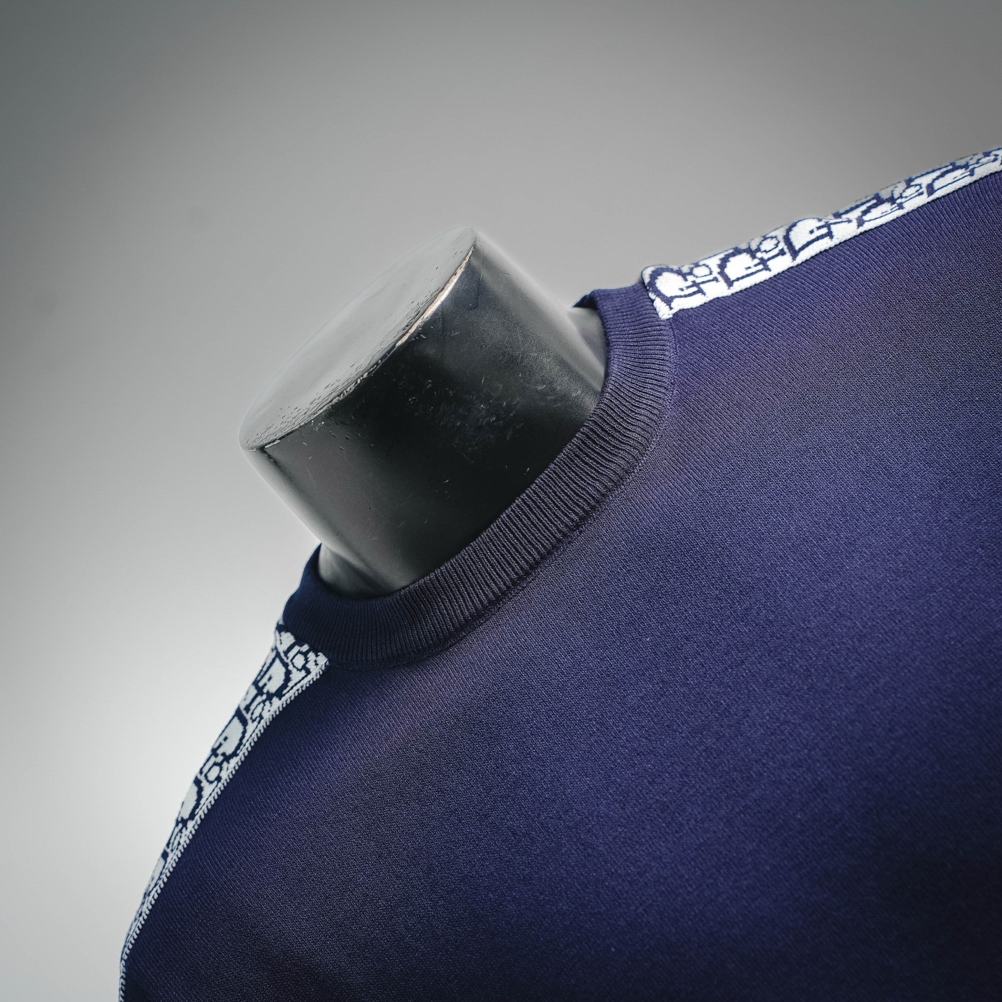 CD jacquard splicing t-shirt