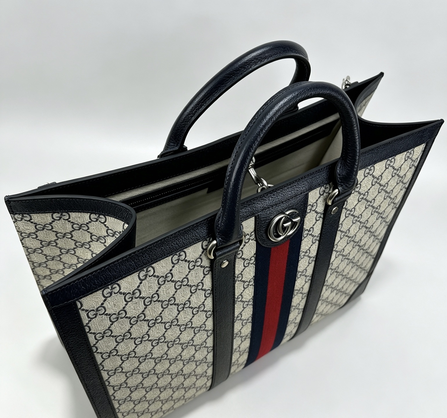 Guc handbag