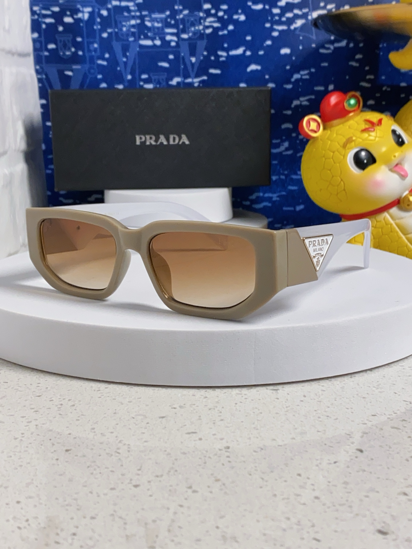Pra sunglasses