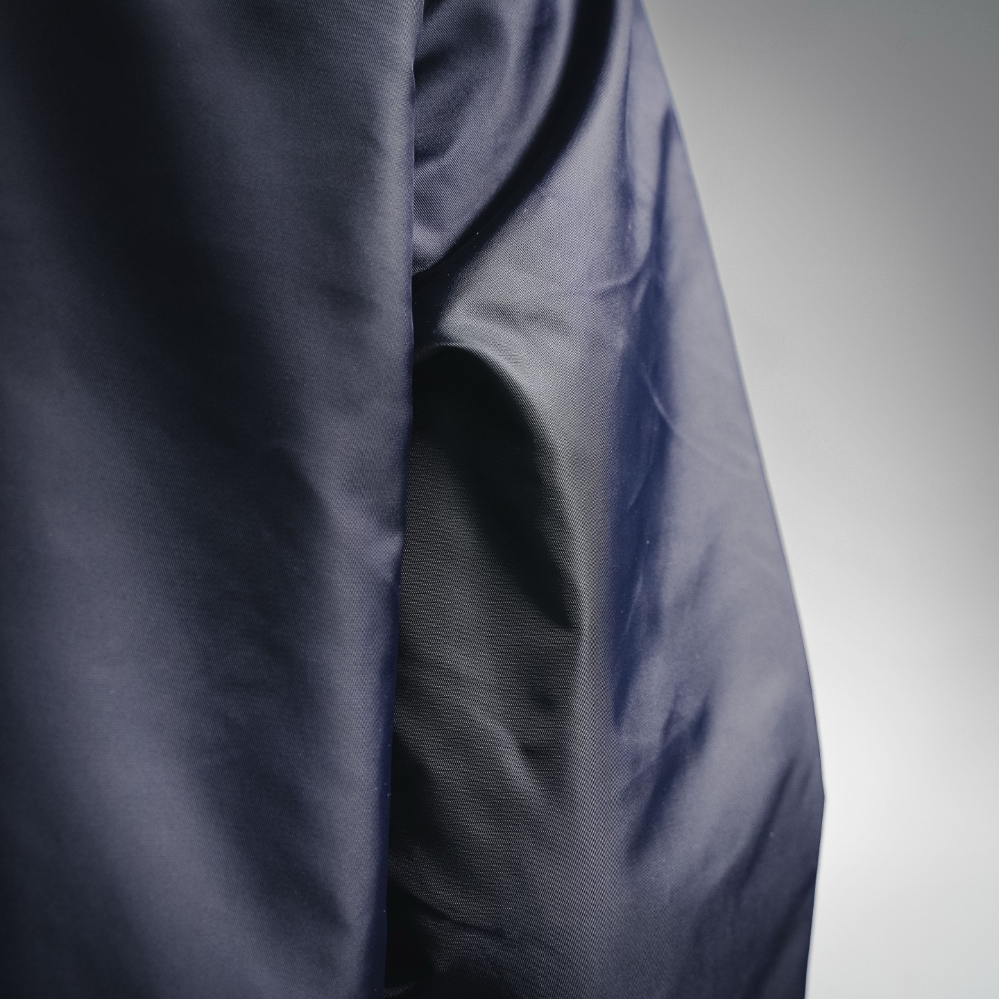 Pra zip-pockets hooded jacket