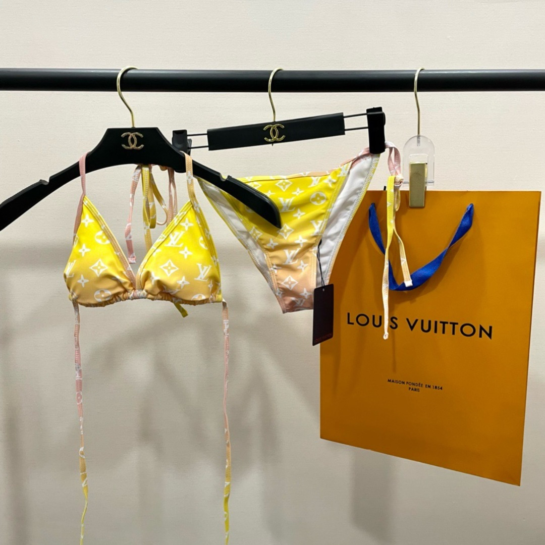 Loui bikini set& mesh skirt