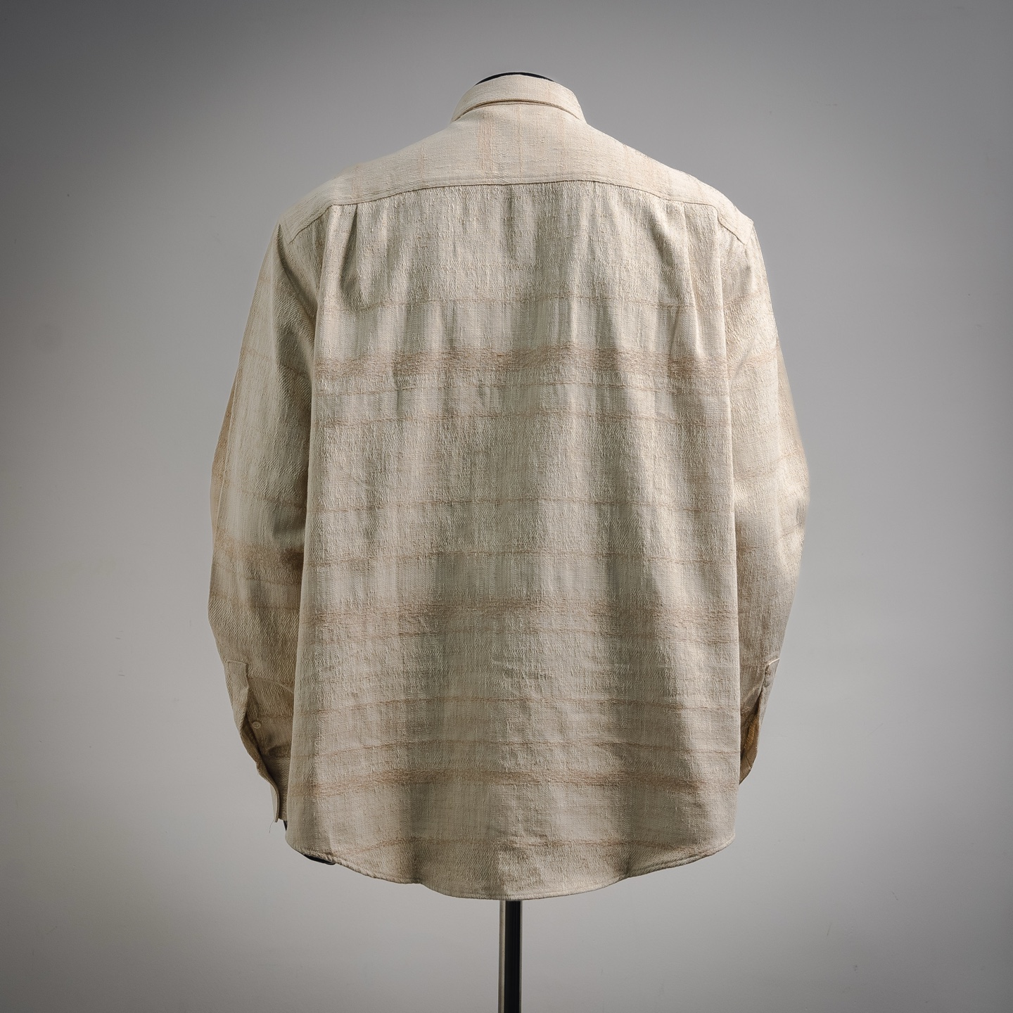 Loe textured shirts
