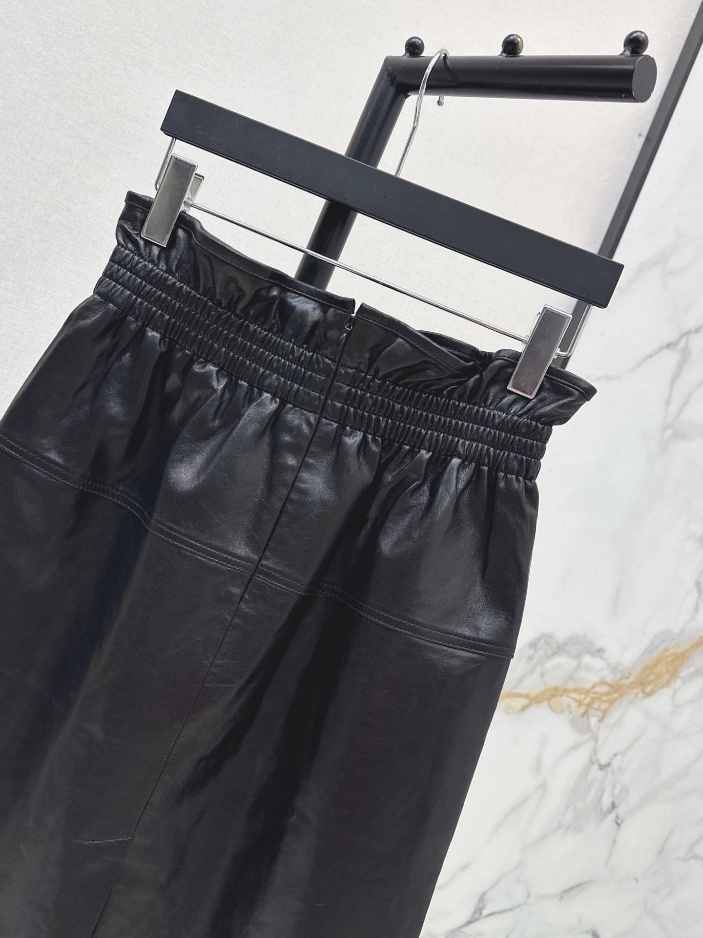 Sain 26ss leather skirt