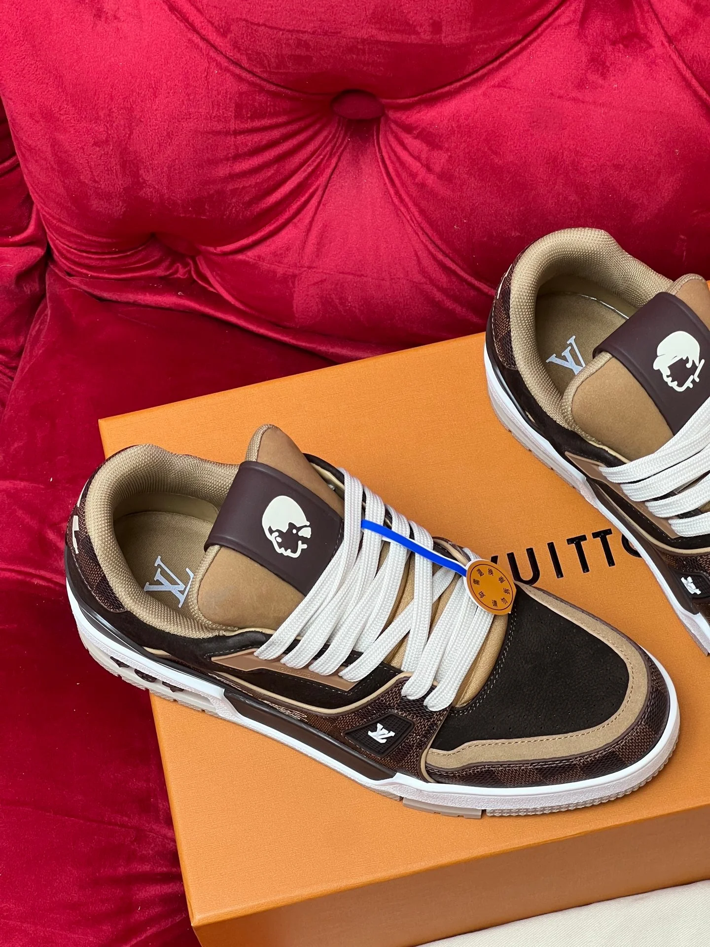 Louis sneakers