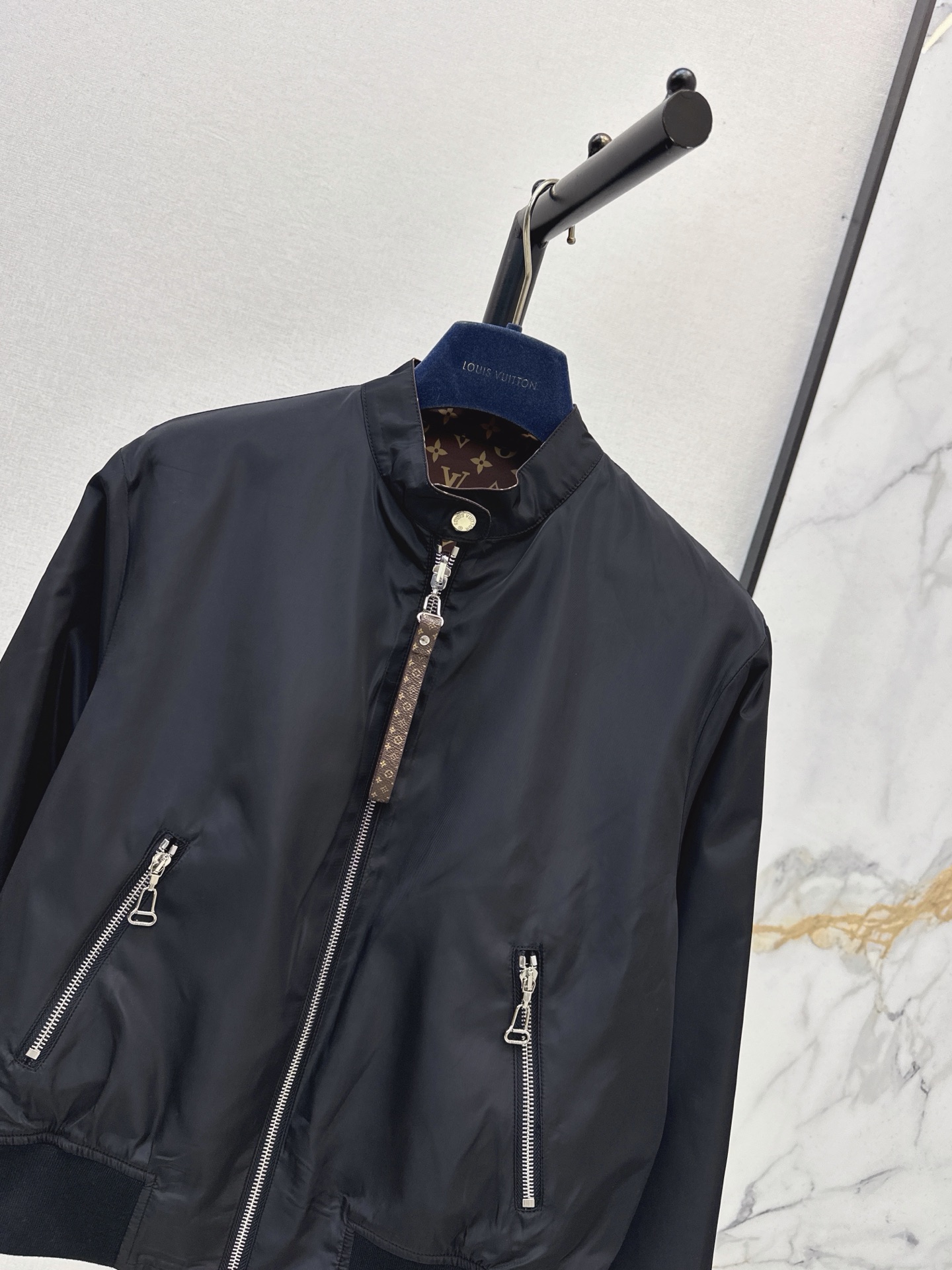 Loui 26fw reversible jacket