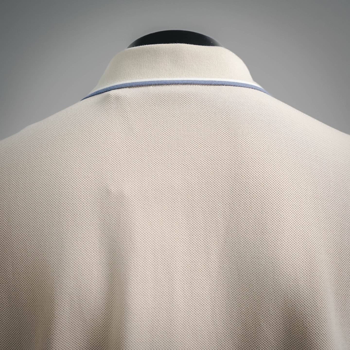 Bur collared Polo
