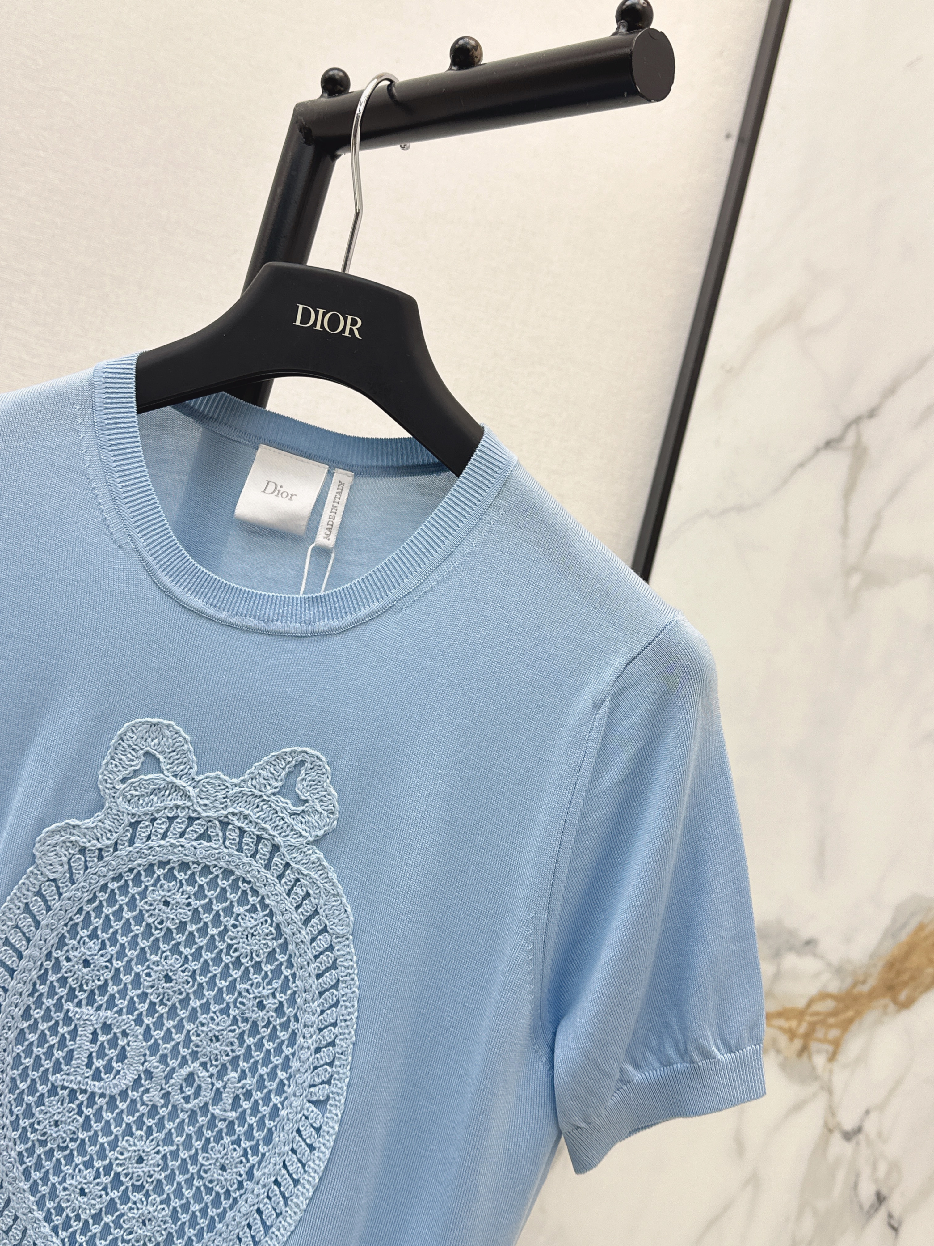 CD 26ss embroidery top