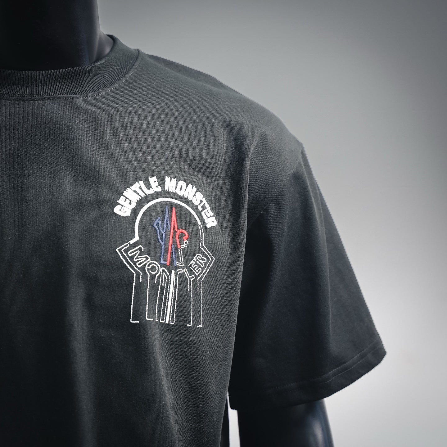 Mon embroidered t-shirt