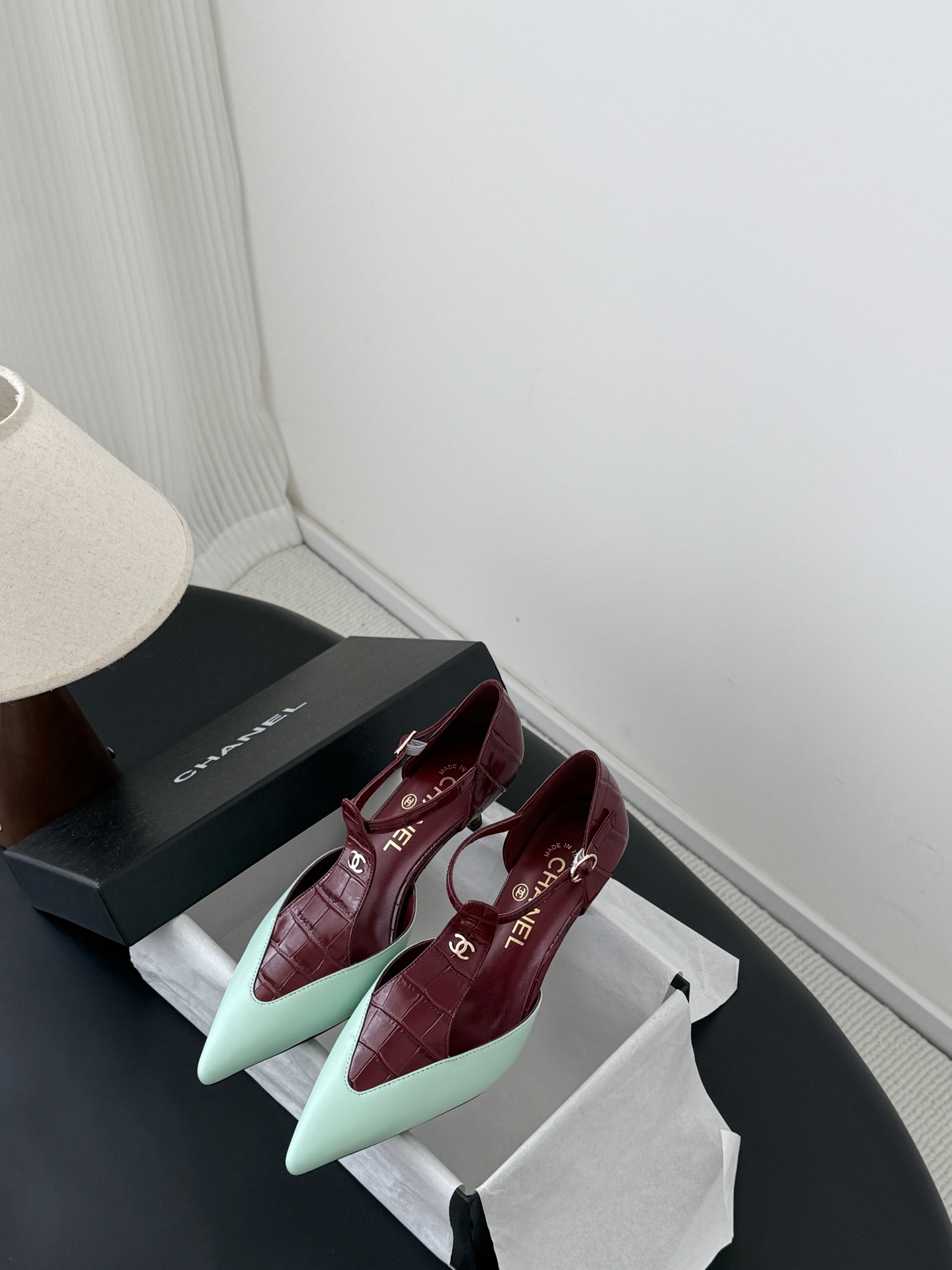 Chan 26P t-strap kitten heel