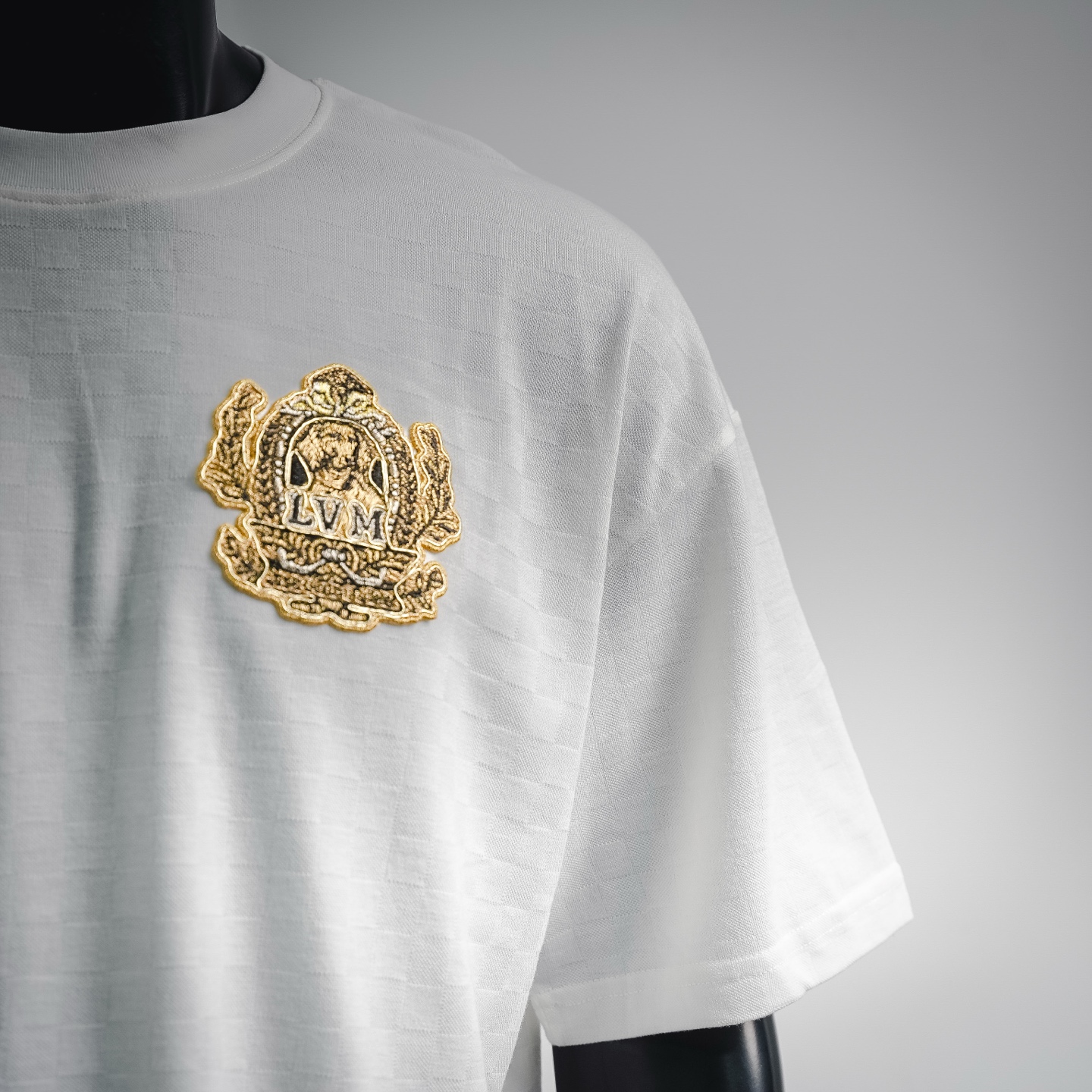 Louis embroidered badge t-shirt