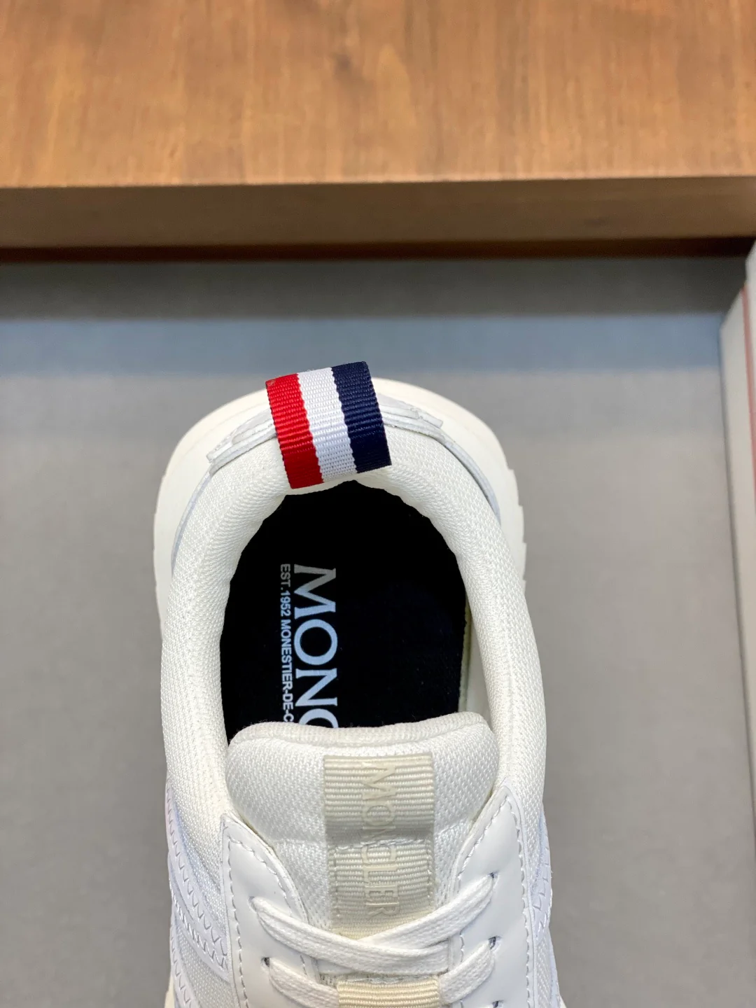 Mon retro sneakers