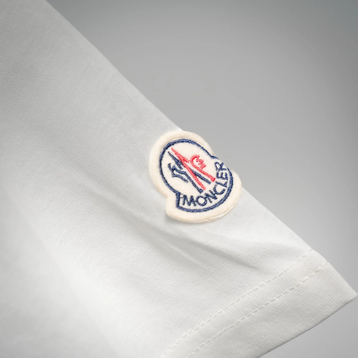 Mon embroidered t-shirt