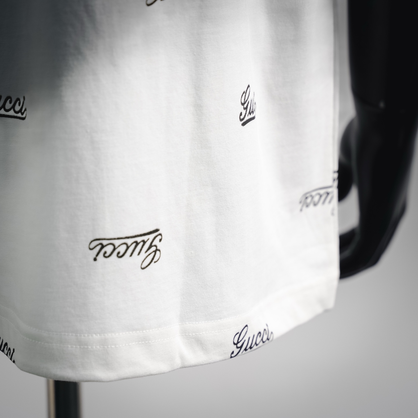 Guc all-over logo t-shirt