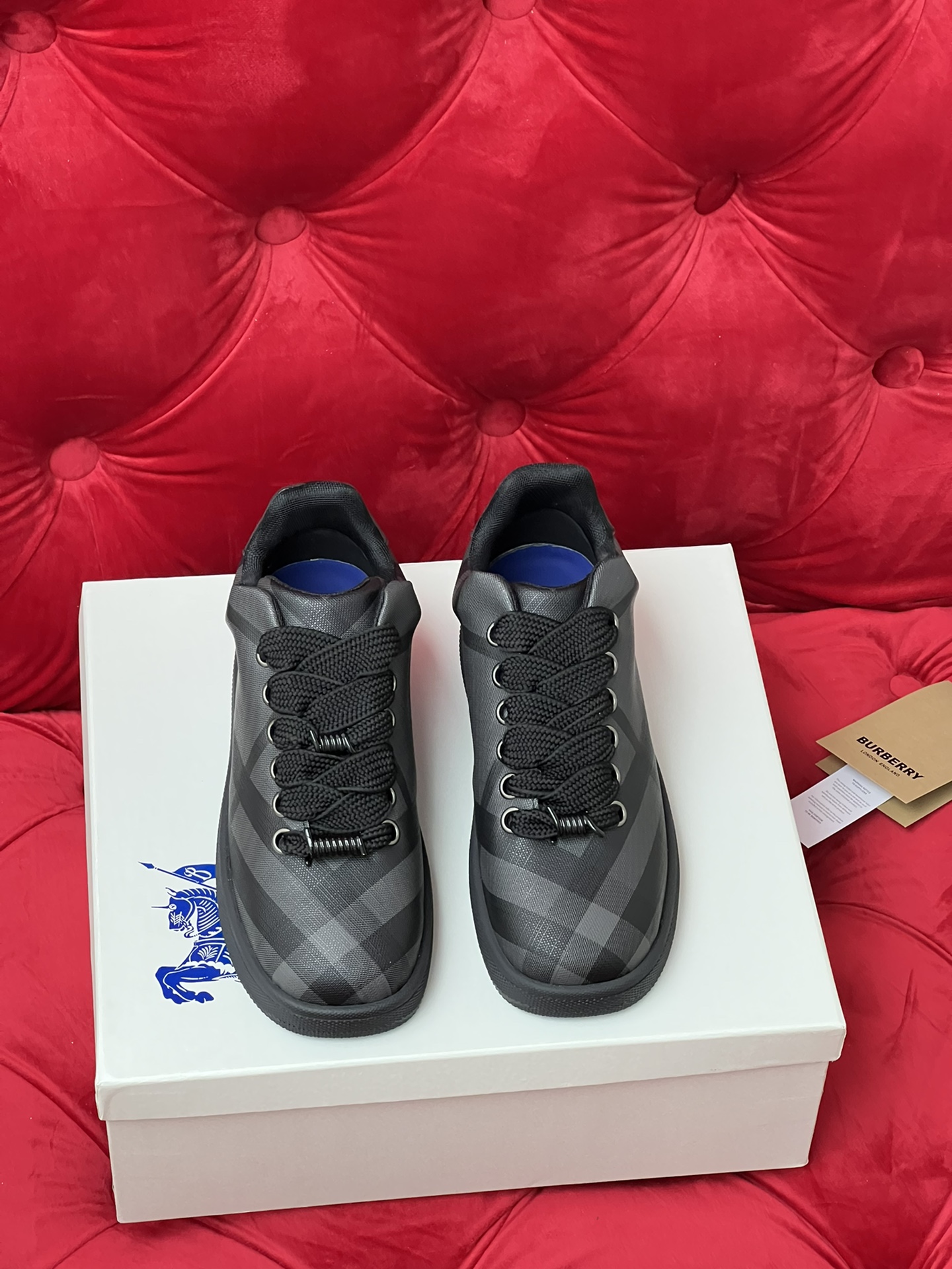 Bur casual sneakers