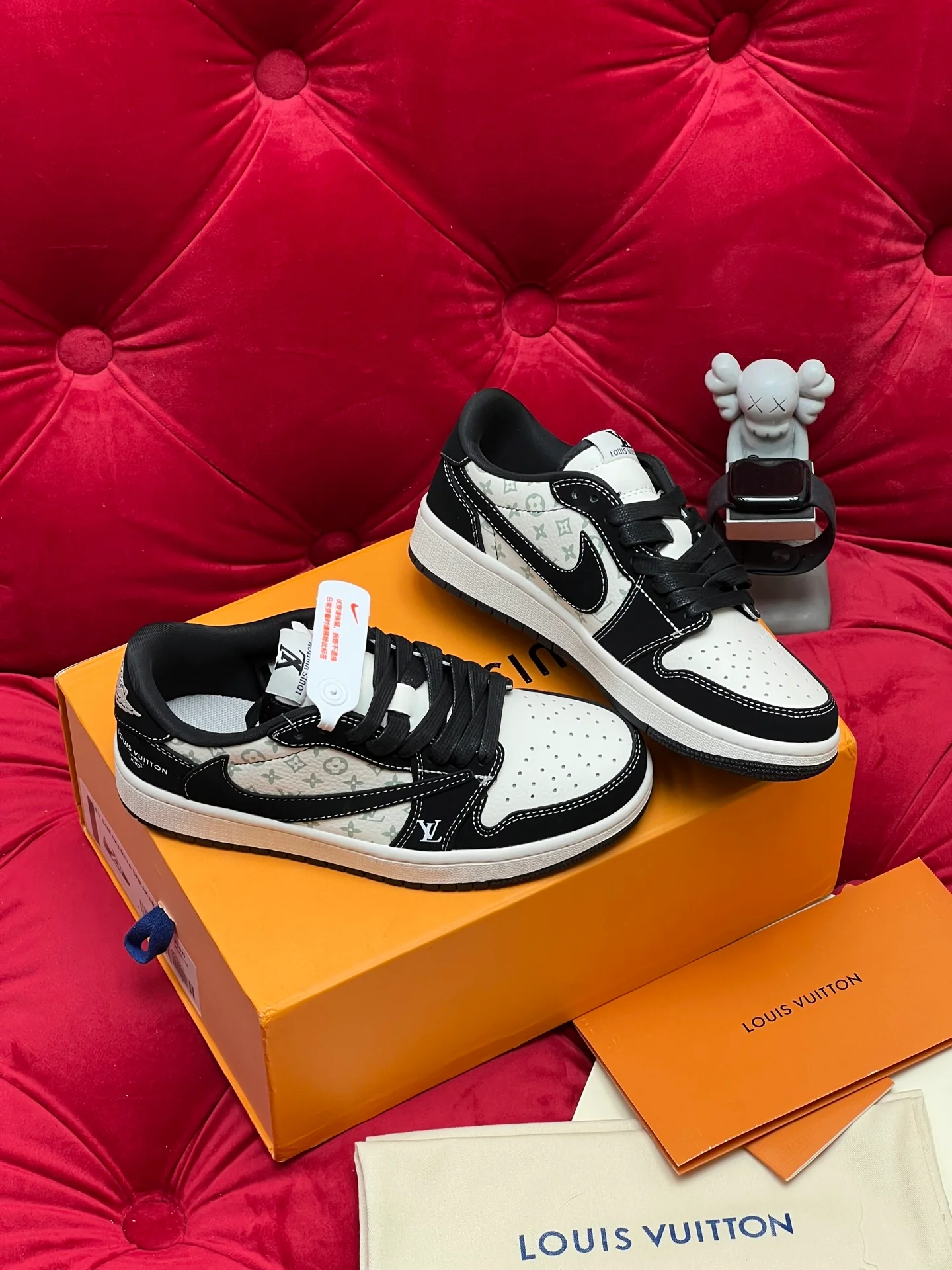 Louis retro low-top sneakers