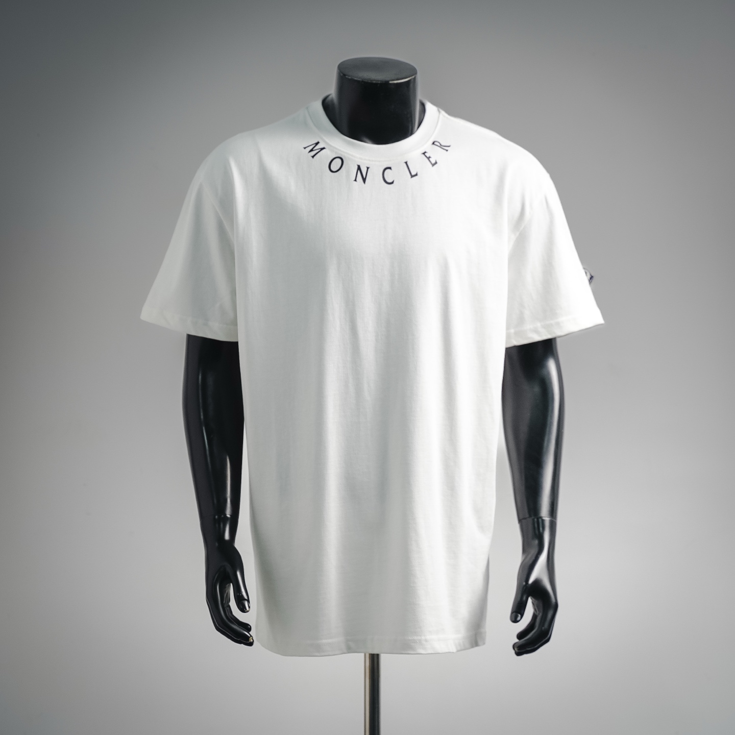 Mon neckline printed t-shirt