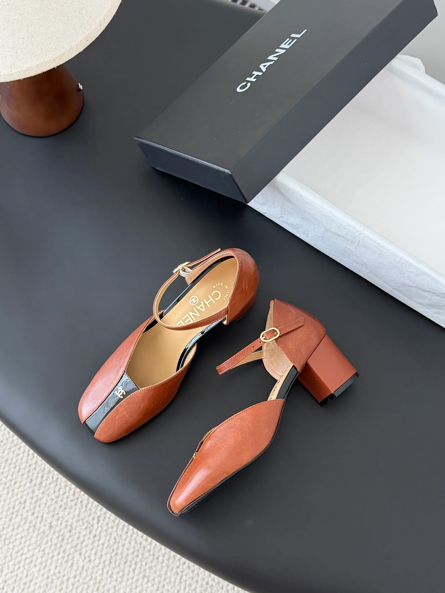 Chan 26ss chunky heels