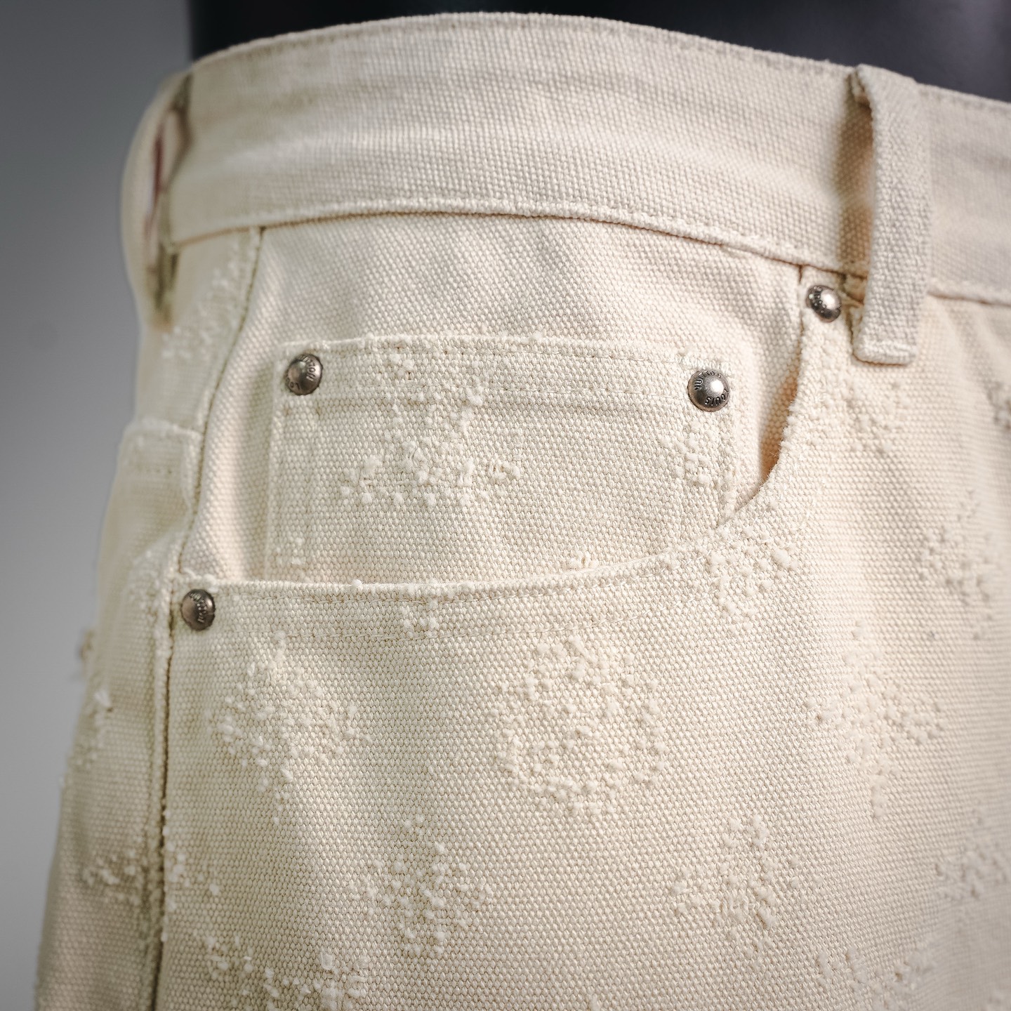 Louis needle-punched jeans