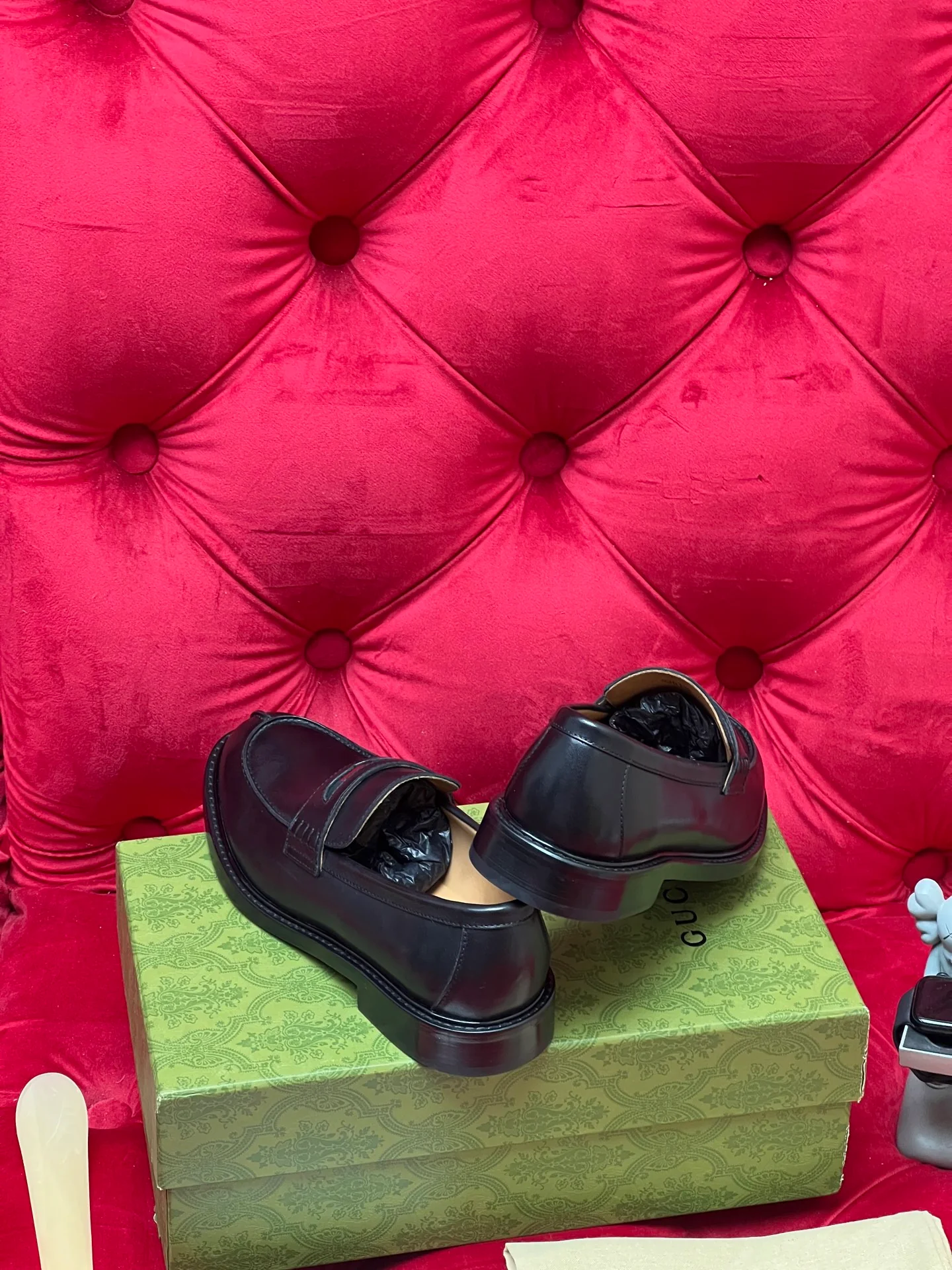 Guc leather shoes