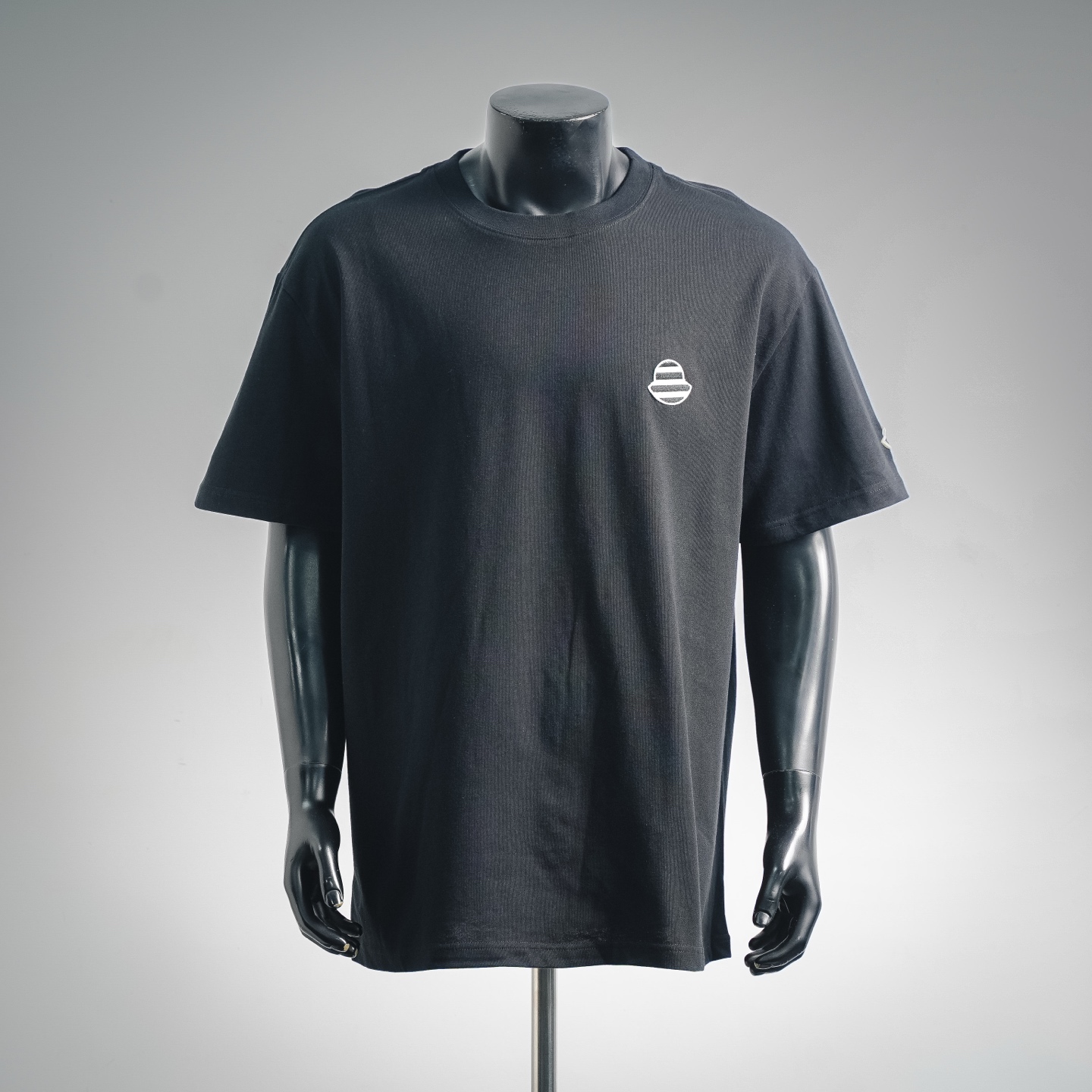 Mon striped embroidered badge t-shirt
