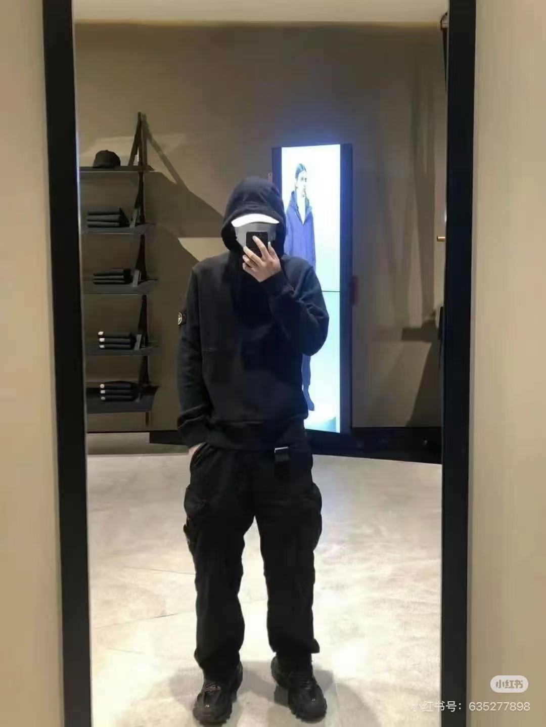Stone logo badge hoodie