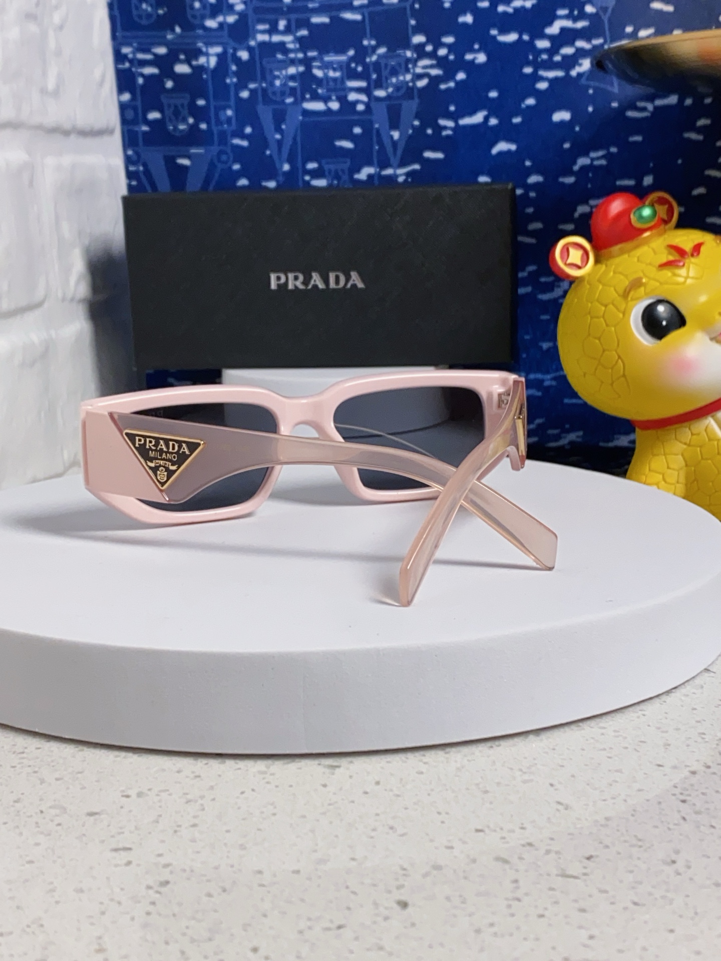 Pra sunglasses