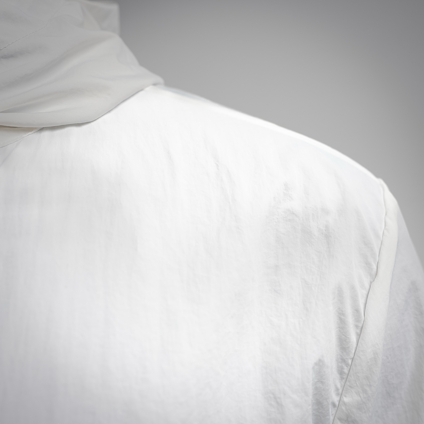 Thom sun protection jacket