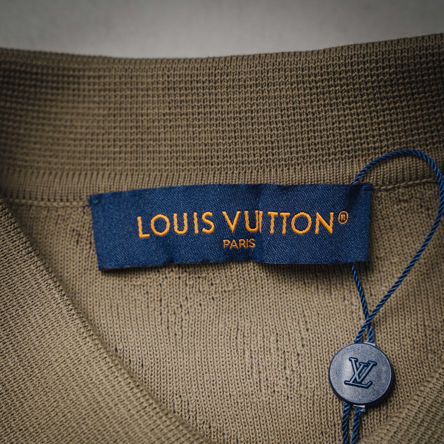 Louis collared Polo