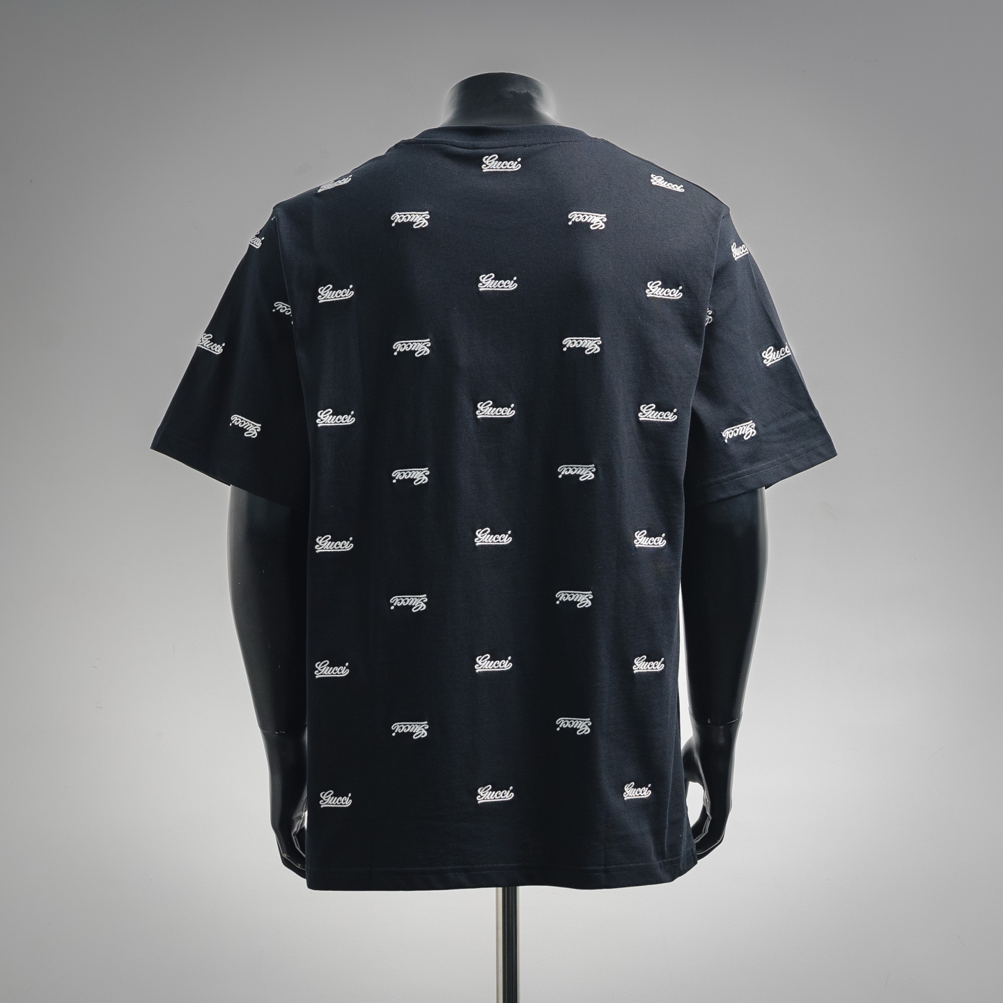 Guc logo embroidered t-shirt