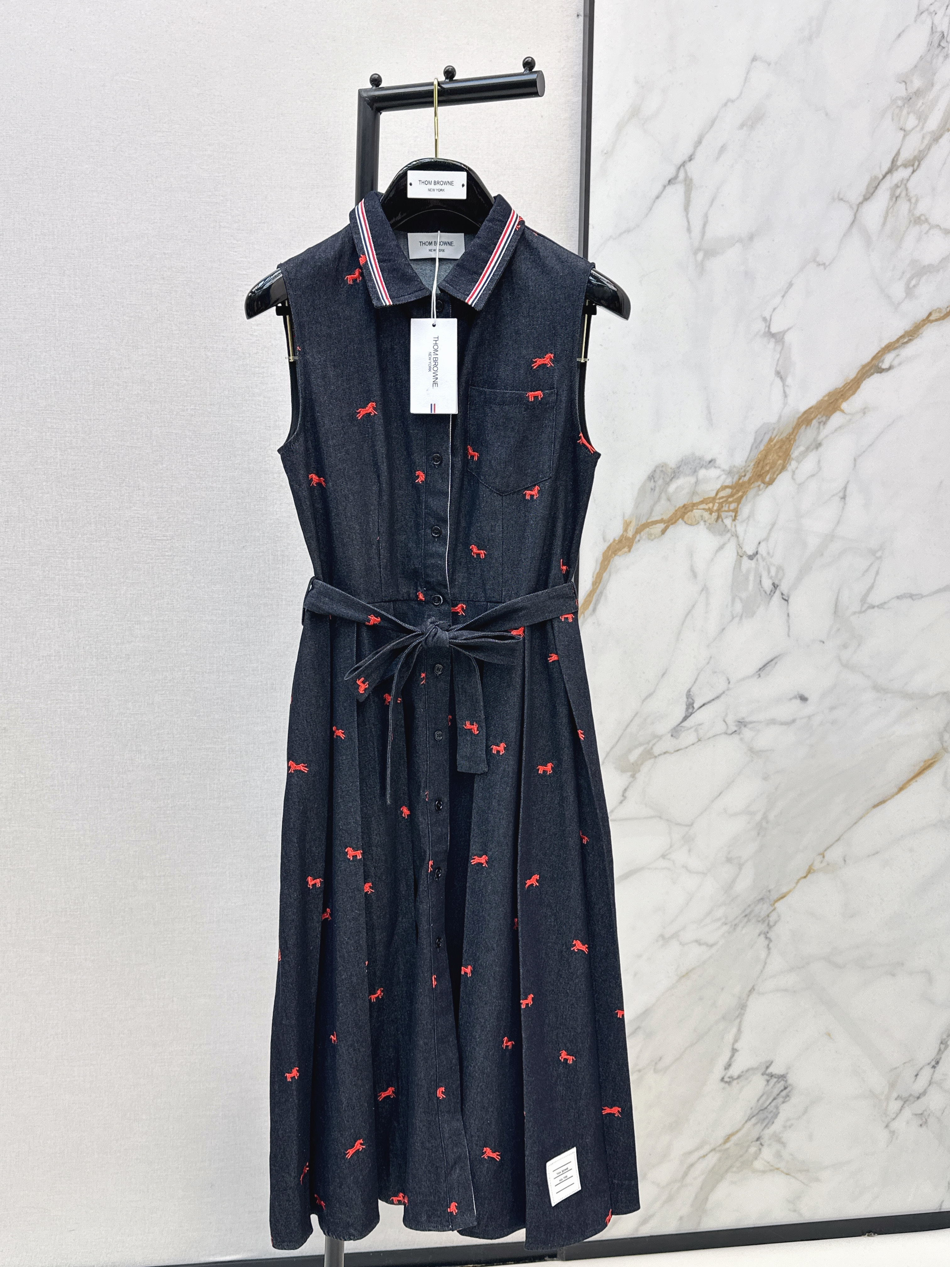 Thom Brown