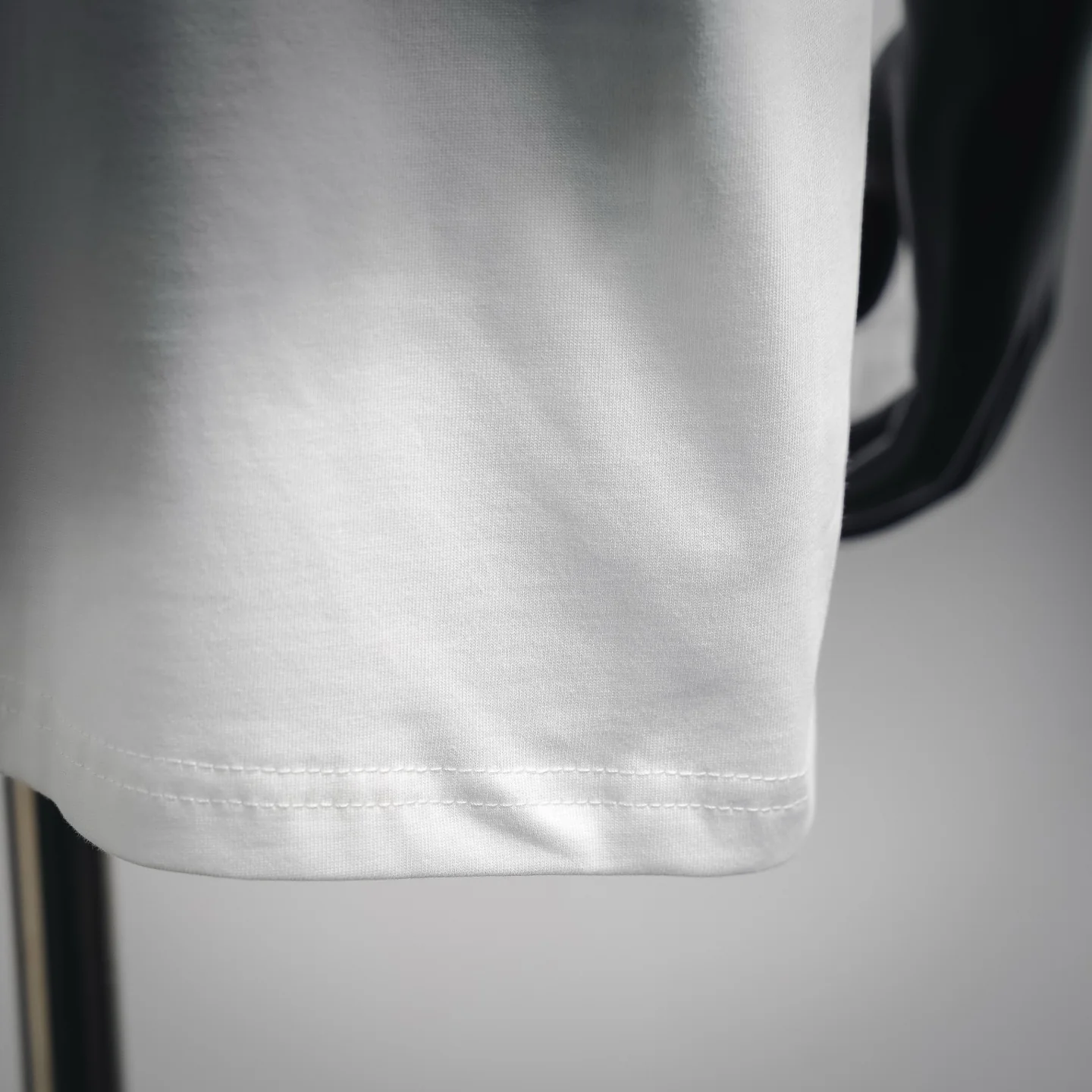 Cel embroidered t-shirt