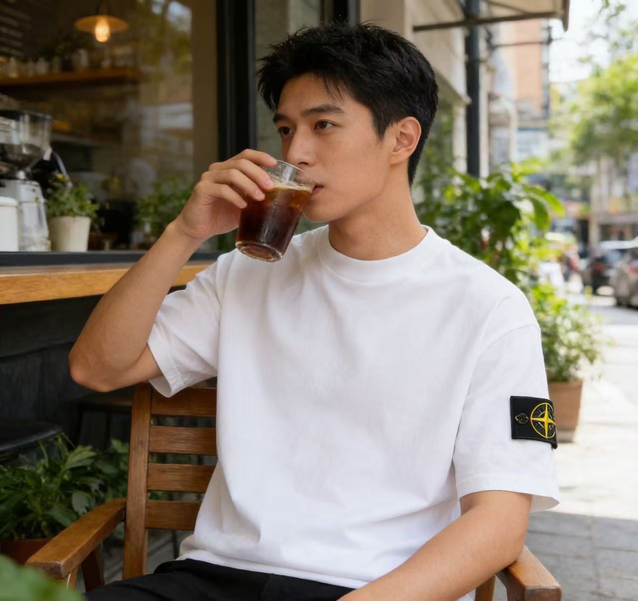 Stone casual loose t-shirt