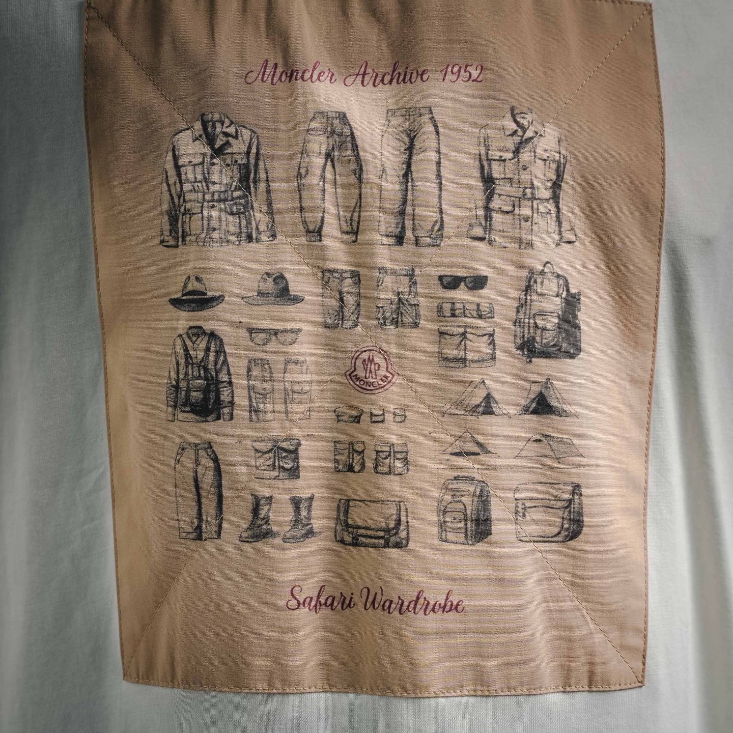 Mon graphic t-shirt