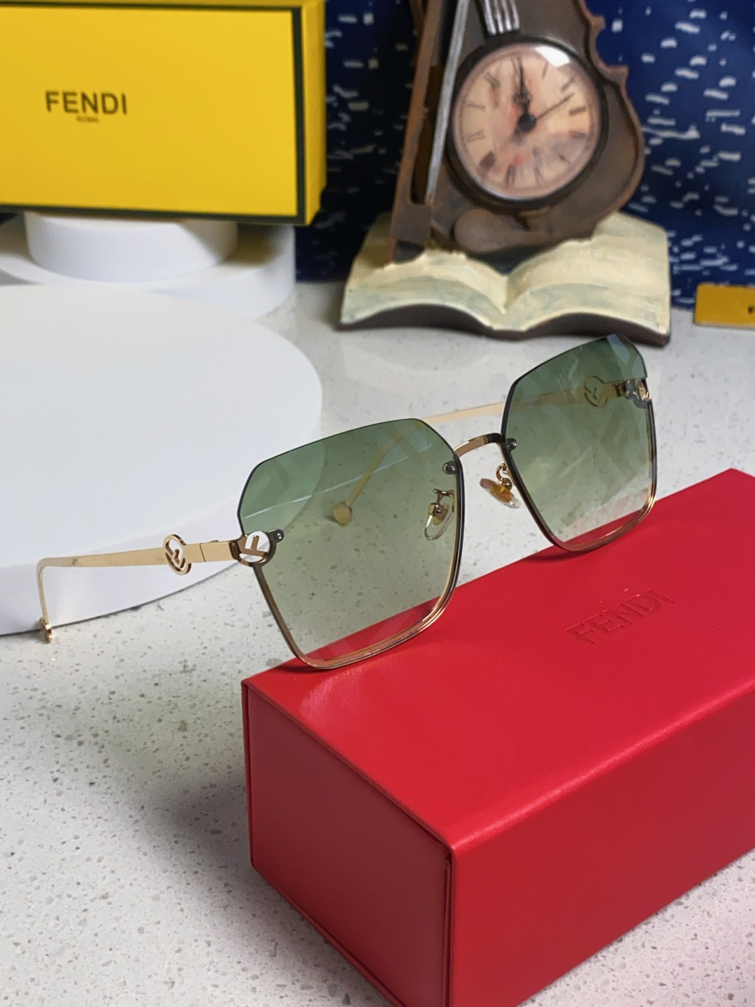 Fend sunglasses