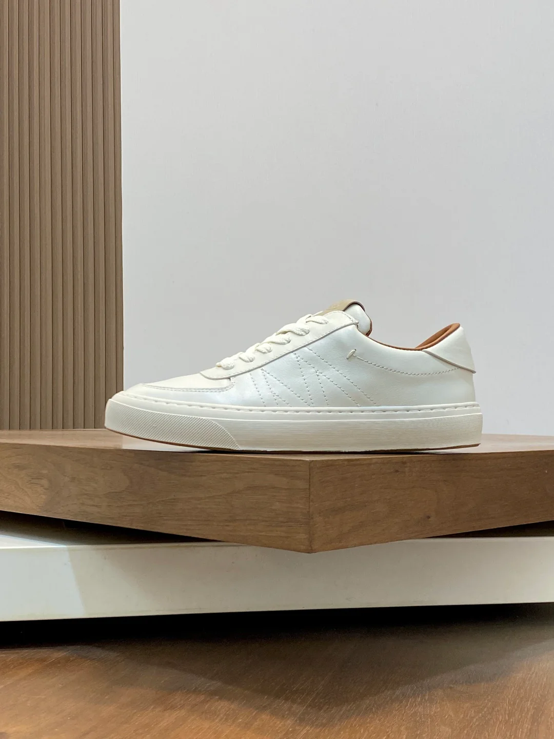 Mon retro sneakers