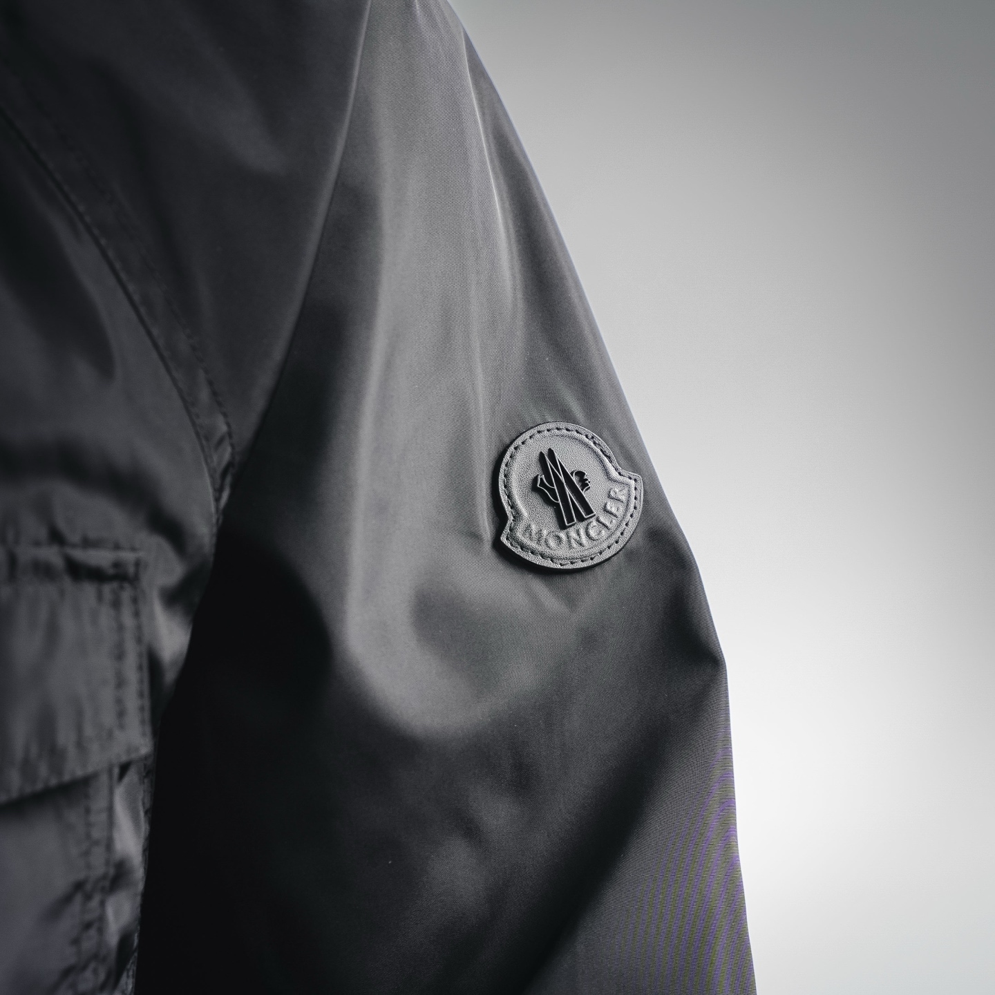 Mon waterproof hooded jacket
