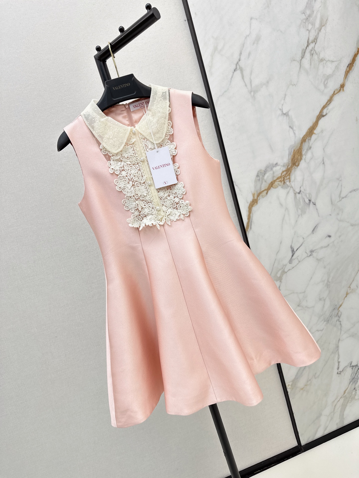 Valen 26ss lace vest dress